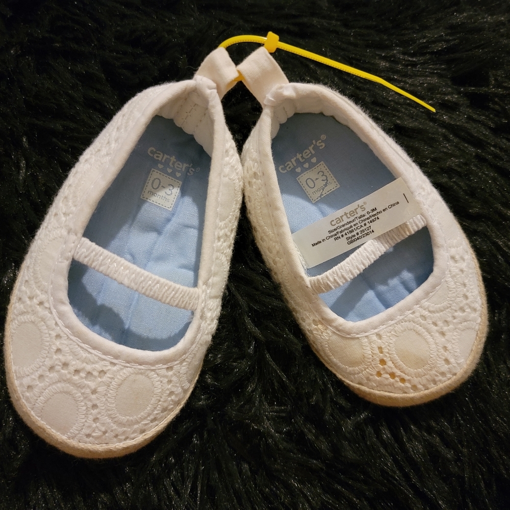 Carter's eyelet Mary Jane slip-ons, 0-3 month